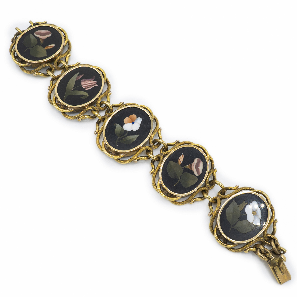 Delicada Pulsera De Piedras Duras. Trabajo Florentino, H. 1860.